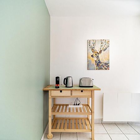 Appartement Cosy Avec Balcony And Garage-Charpennes Villeurbanne Exterior photo